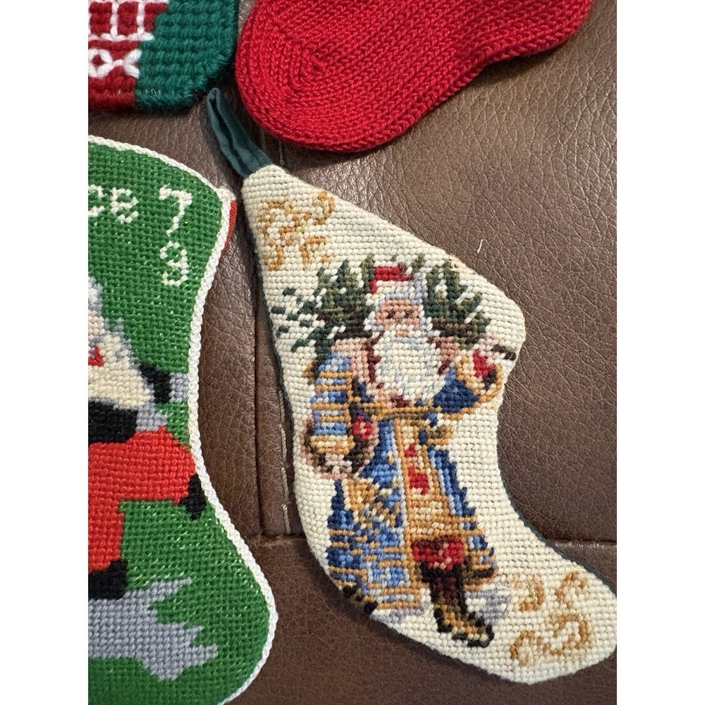 (6) Vintage Needlepoint Christmas Mini Stocking Santa Ornament 5.5"-7" appx - Picture 5 of 6